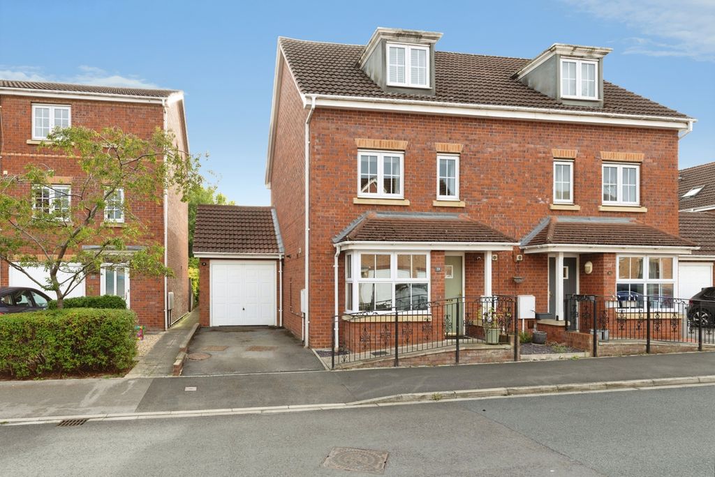 Property photo 1 of 23 Pbox-Img.Jpg