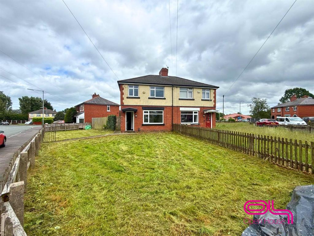 Property photo 1 of 13 Untitled Design (63).Png