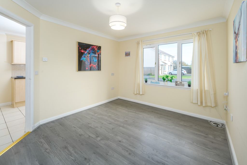 Property photo 3 of 19 Photo 3