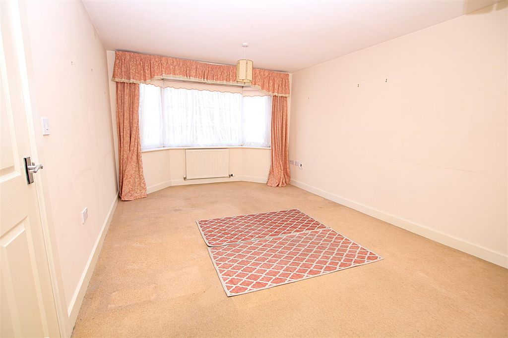 Property photo 2 of 15 Img_9435.Jpg