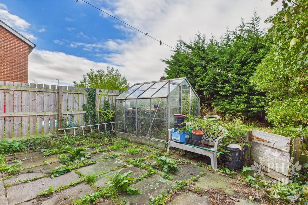 Property photo 3 of 11 Cam02002G0-Pr0204-Still018.Jpg