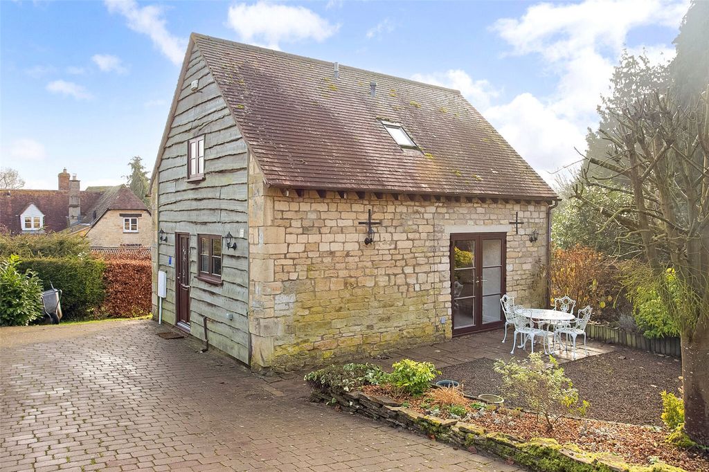 Property photo 1 of 12 The Cider House