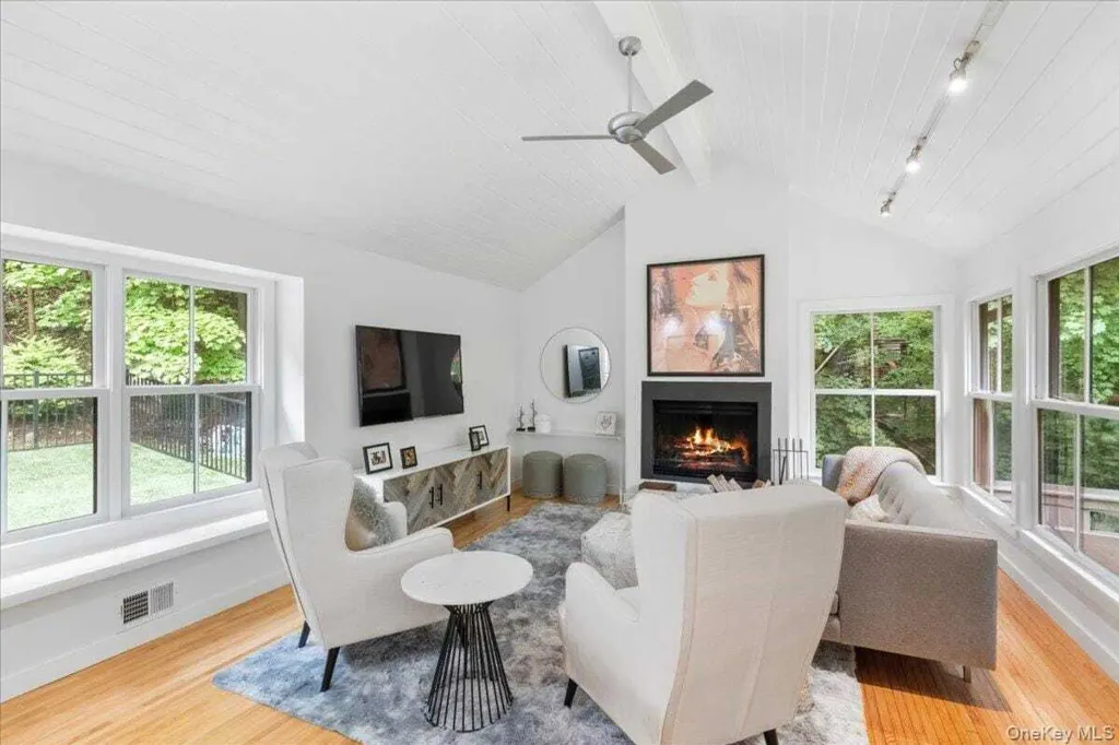 Property photo 2 of 29 <Alttext/>
