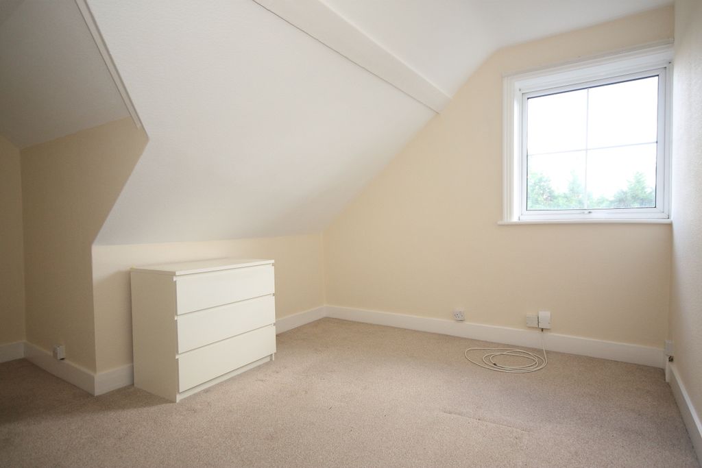 Property photo 3 of 5 Living Room