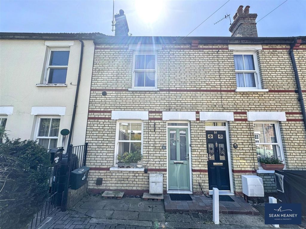 Property photo 1 of 16
