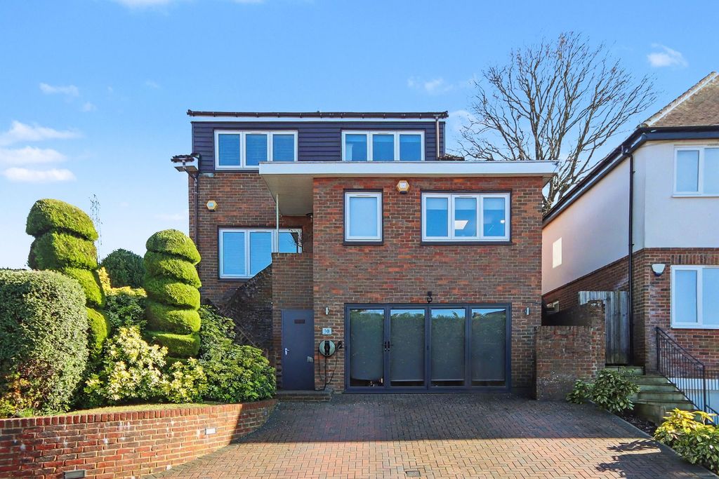 Property photo 2 of 19 External