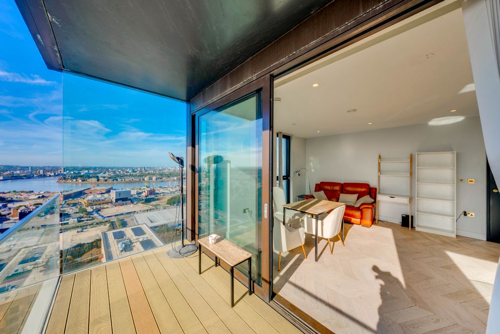 Property photo 1 of 38 A7S00502Hdr