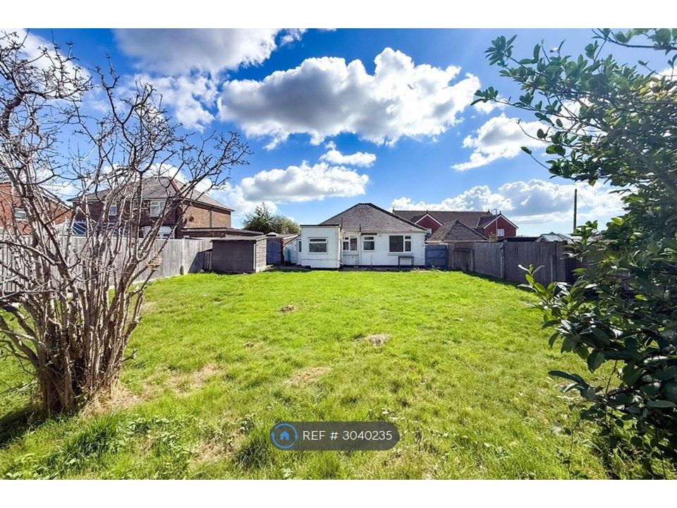 Property photo 2 of 20