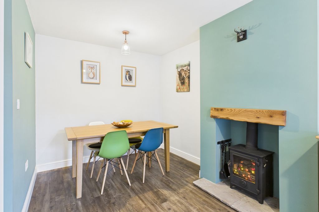 Property photo 3 of 30 Cam03162G0-Pr0333-Still001