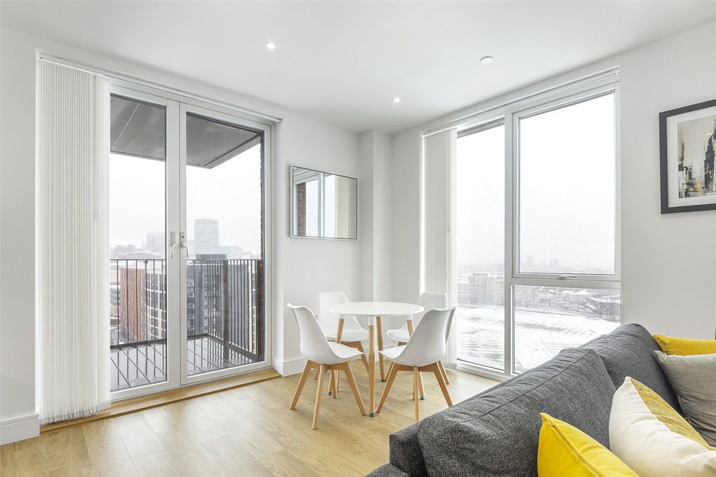 Property photo 3 of 6 Picture No. 02