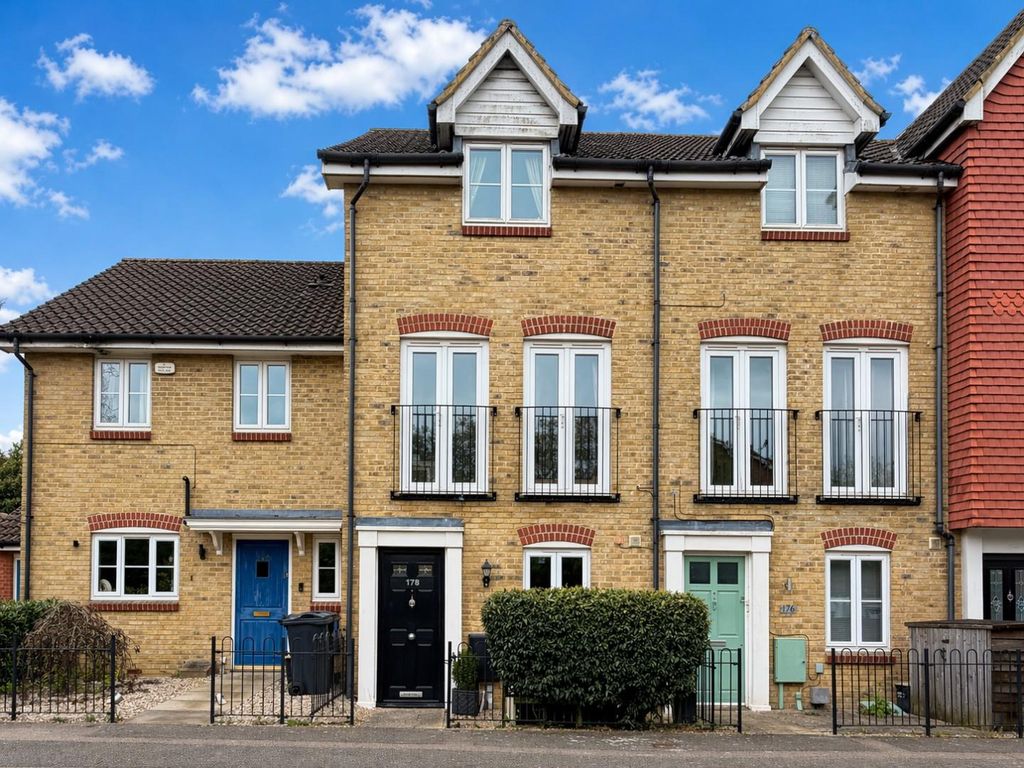 Property photo 1 of 24