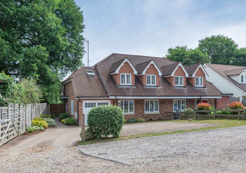 Property photo 3 of 13 Picture No. 22