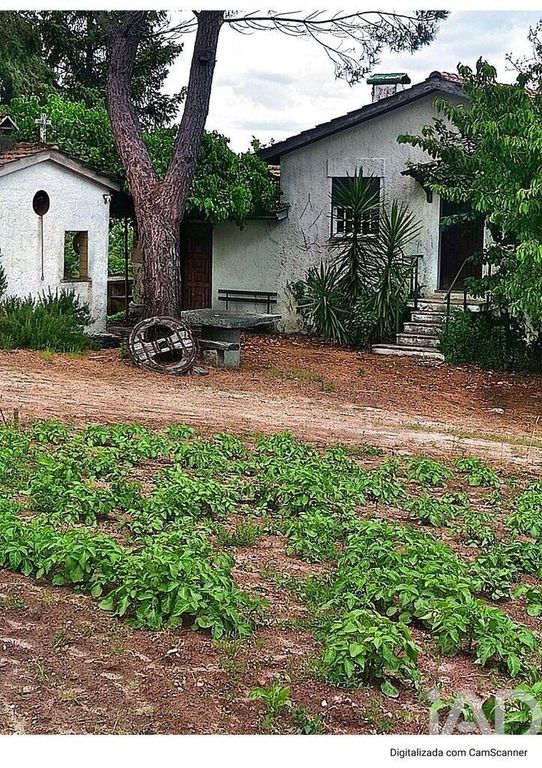 Property photo 1 of 4