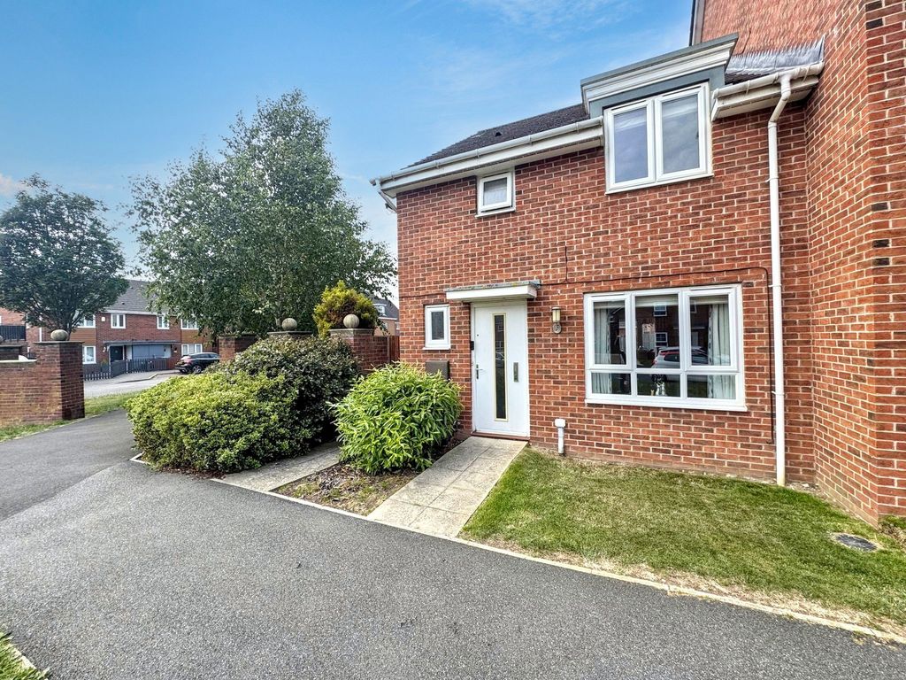 Property photo 1 of 24