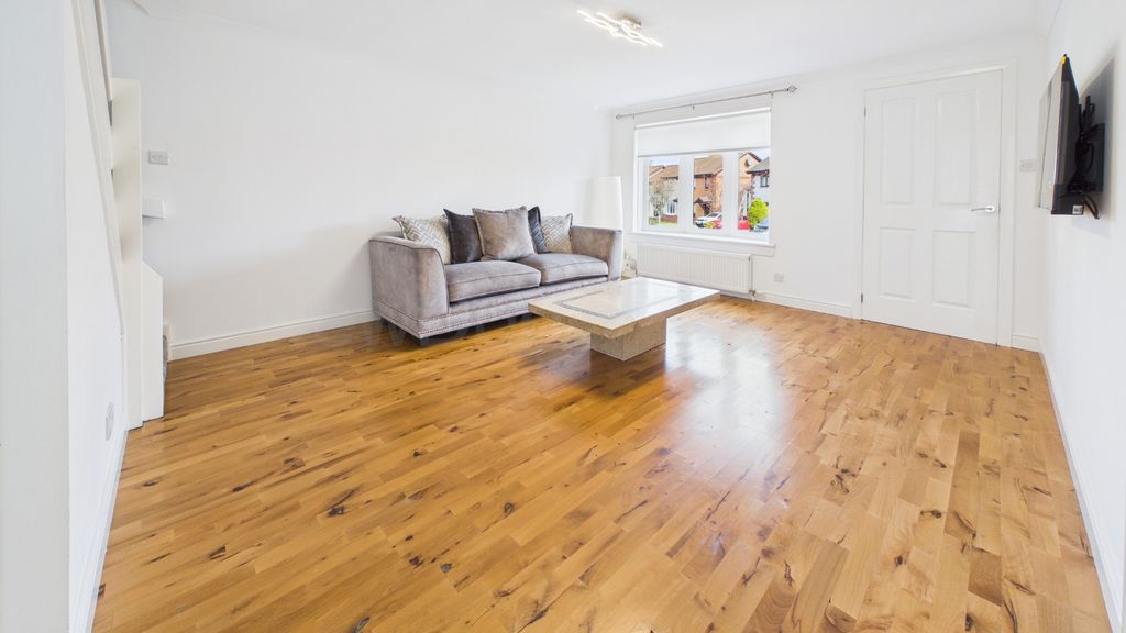 Property photo 3 of 15 Photo 3