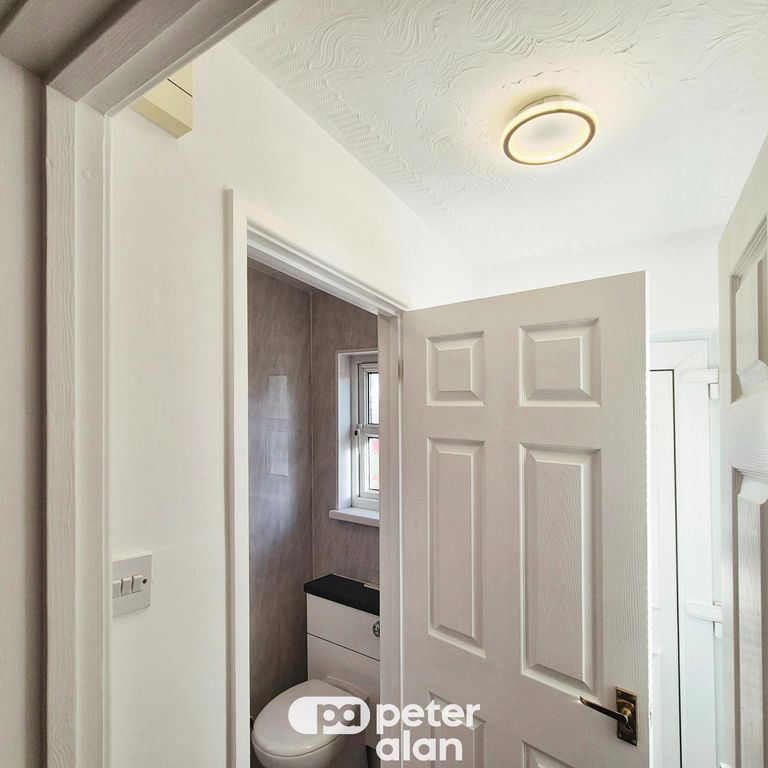 Property photo 2 of 9 Image
