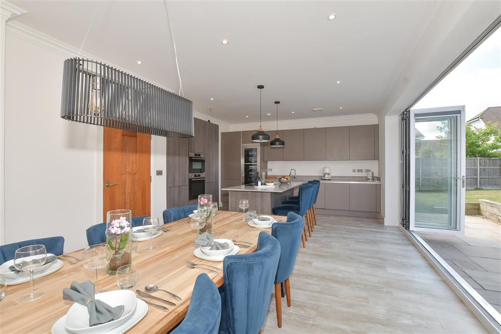 Property photo 3 of 17 Kitchen/ Dining/ Family Room