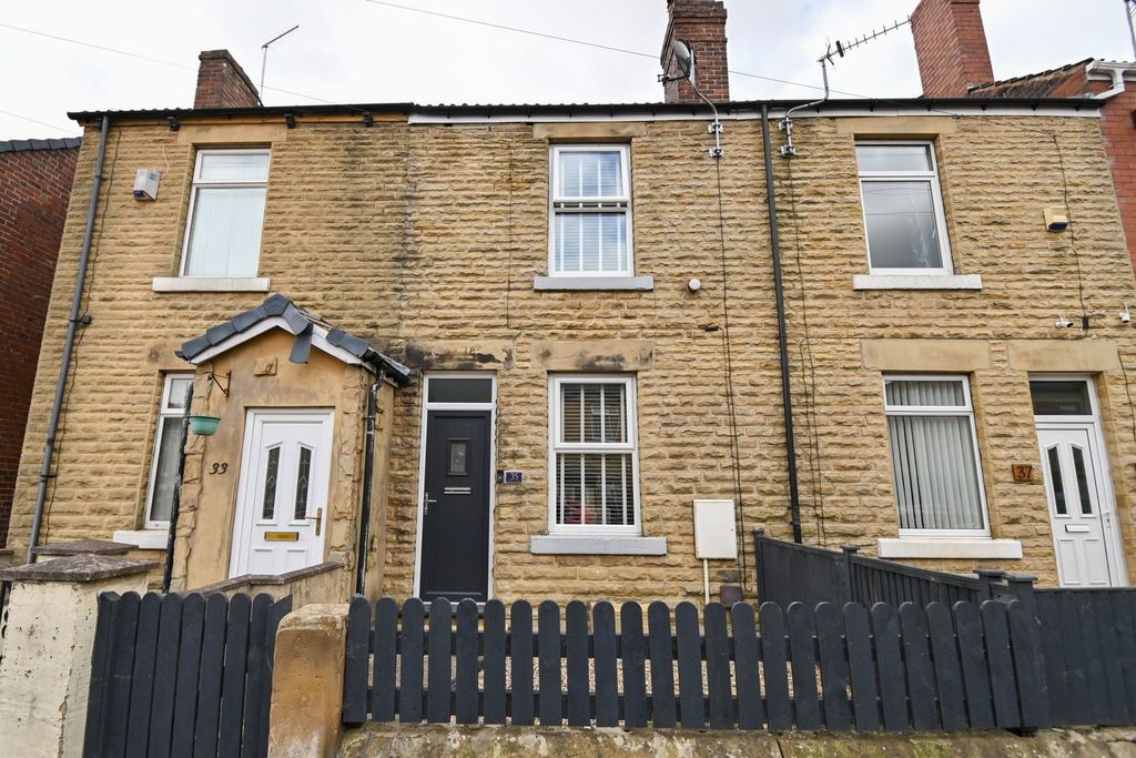 Property photo 2 of 24