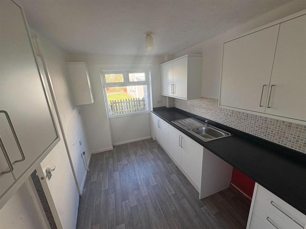 Property photo 1 of 8 Deef6368d3169cd1F2E62510328Fab5d.Jpeg