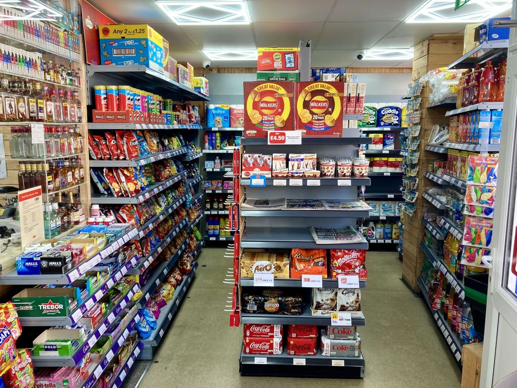 Property photo 2 of 11