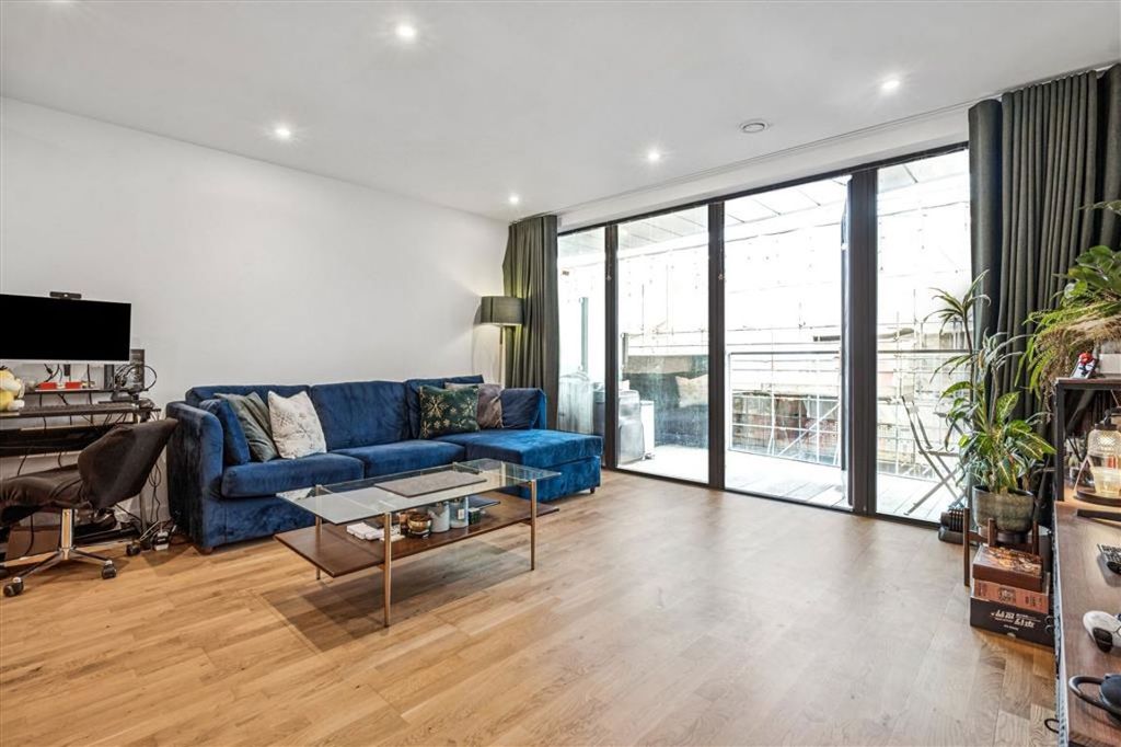 Property photo 2 of 6