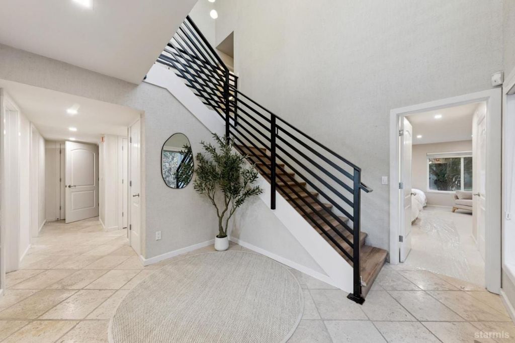 Property photo 2 of 24 <Alttext/>