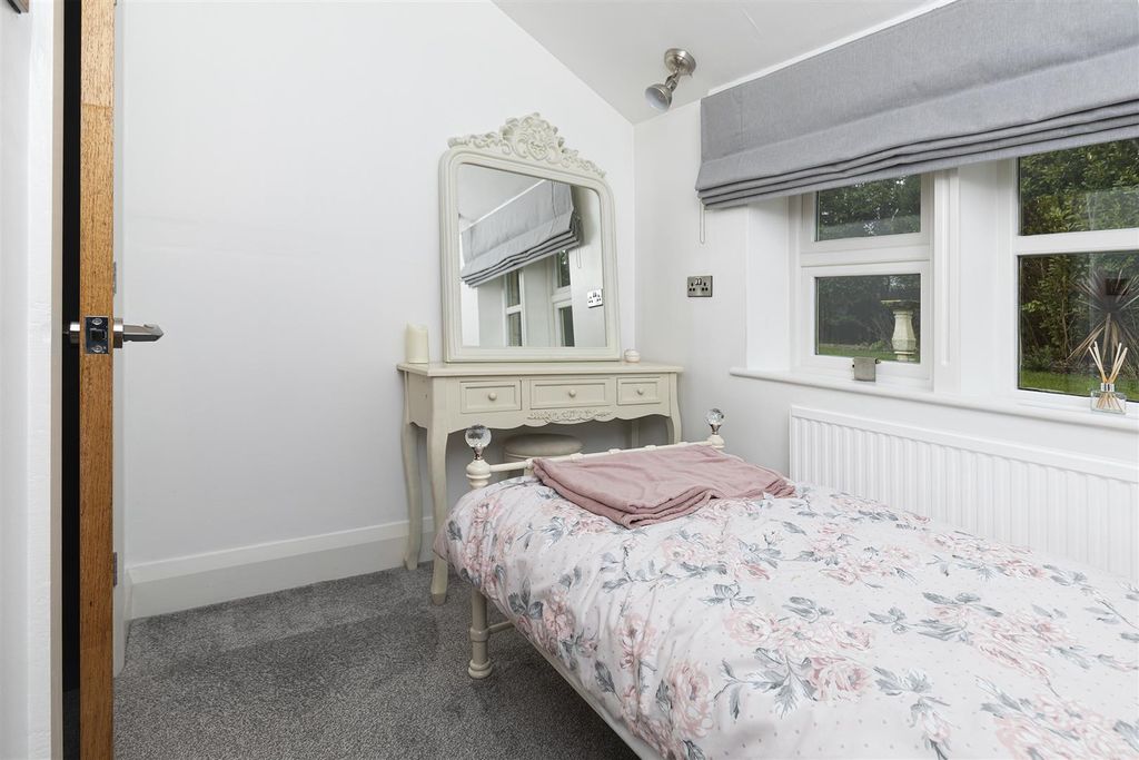 Additional image 26 of 4 bed detached bungalow for saleMoor Top Road, Kirkheaton, Huddersfield HD5