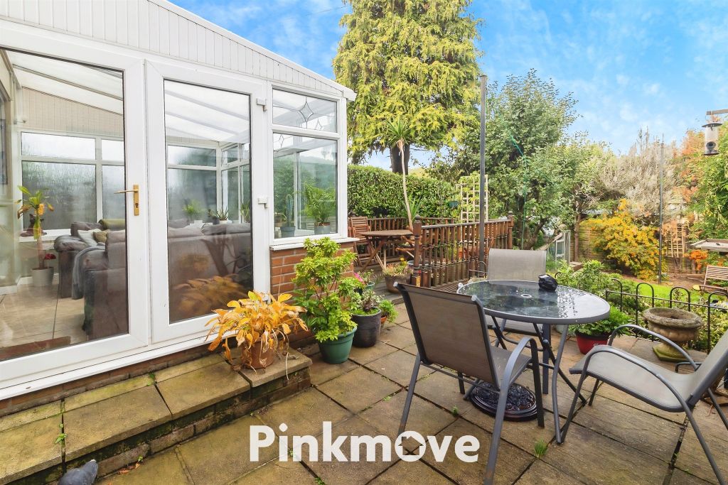 Property photo 2 of 31