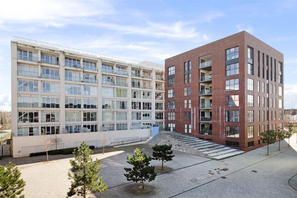 Property photo 3 of 9 \\172.24.32.4\Enterp