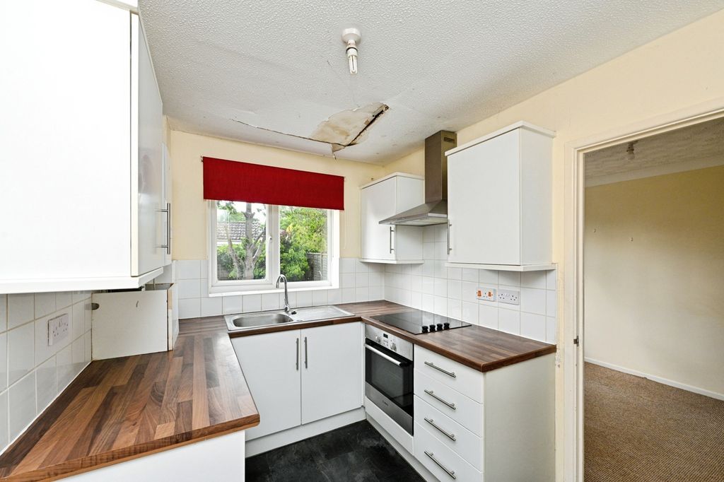 Property photo 2 of 20 Pbox-Img.Jpg