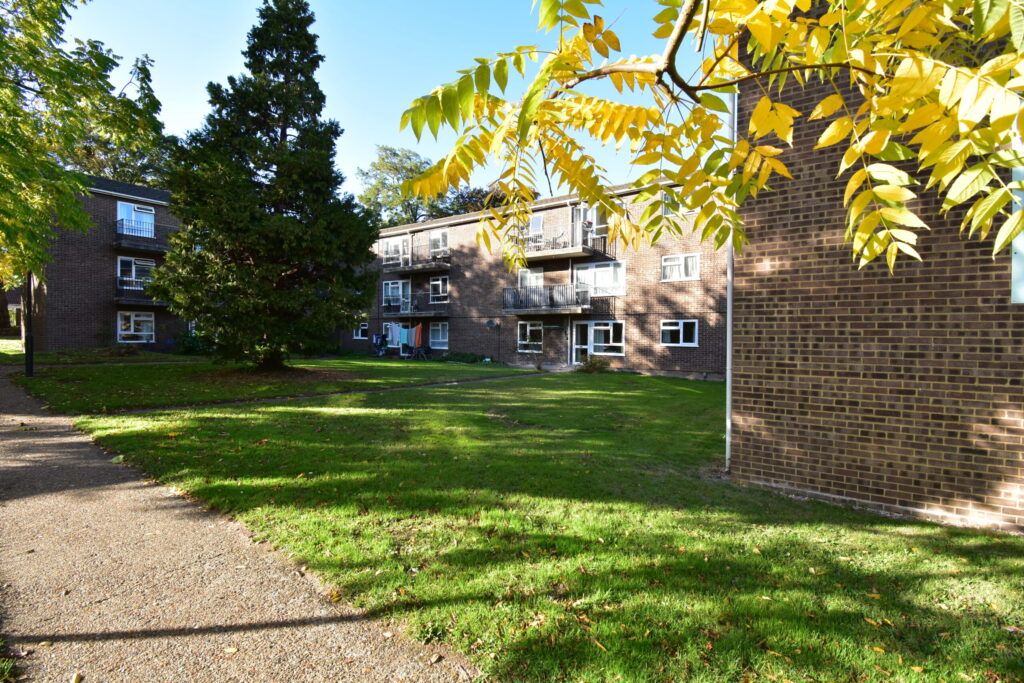 Property photo 1 of 23