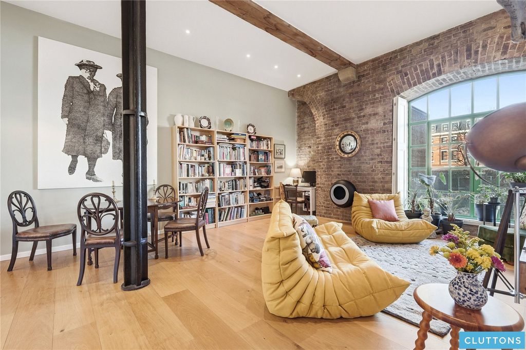 Property photo 1 of 19 Picture No. 08