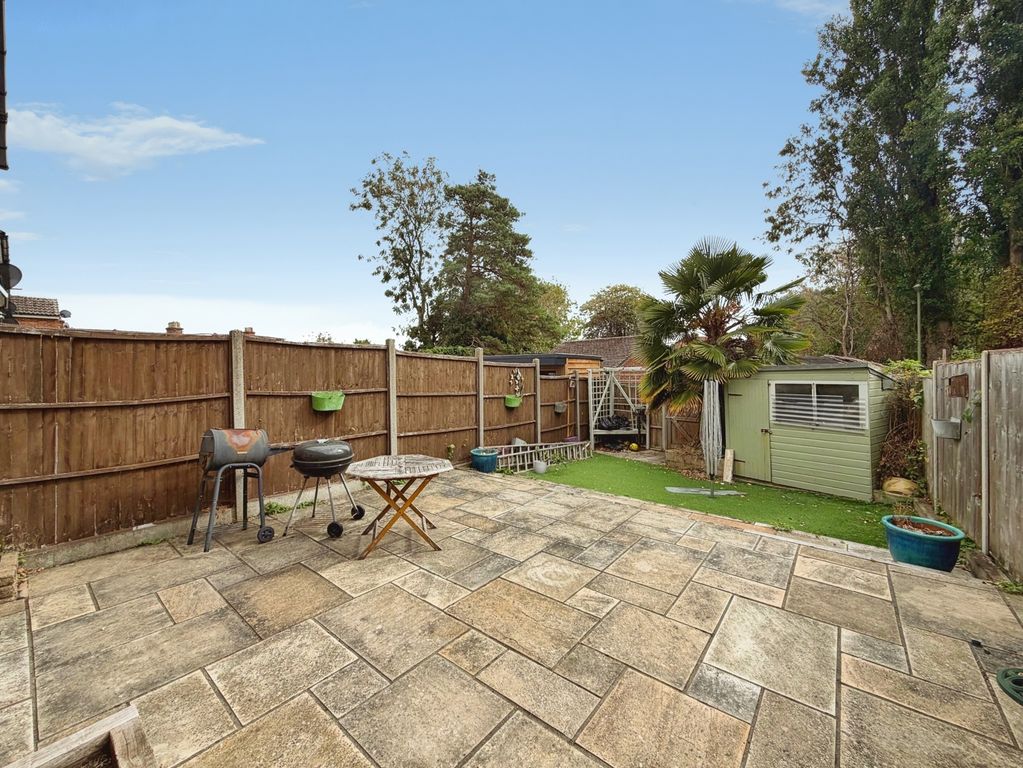 Property photo 3 of 11 Pbox-Img.Jpg