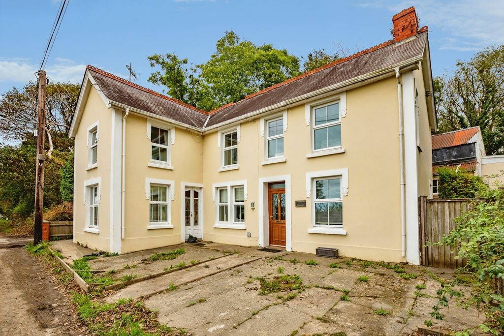 Property photo 1 of 29 Pbox-Img.Jpg