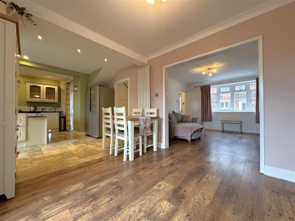 Property photo 2 of 23 2.Jpeg