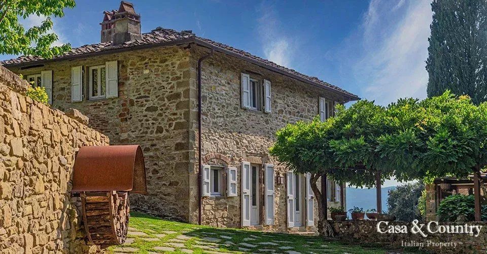 Property photo 2 of 14