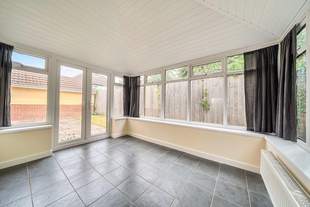 Property photo 2 of 13 146437596A0Adfa46040E