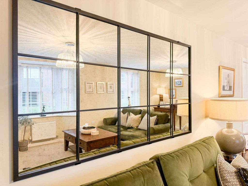 Property photo 3 of 32