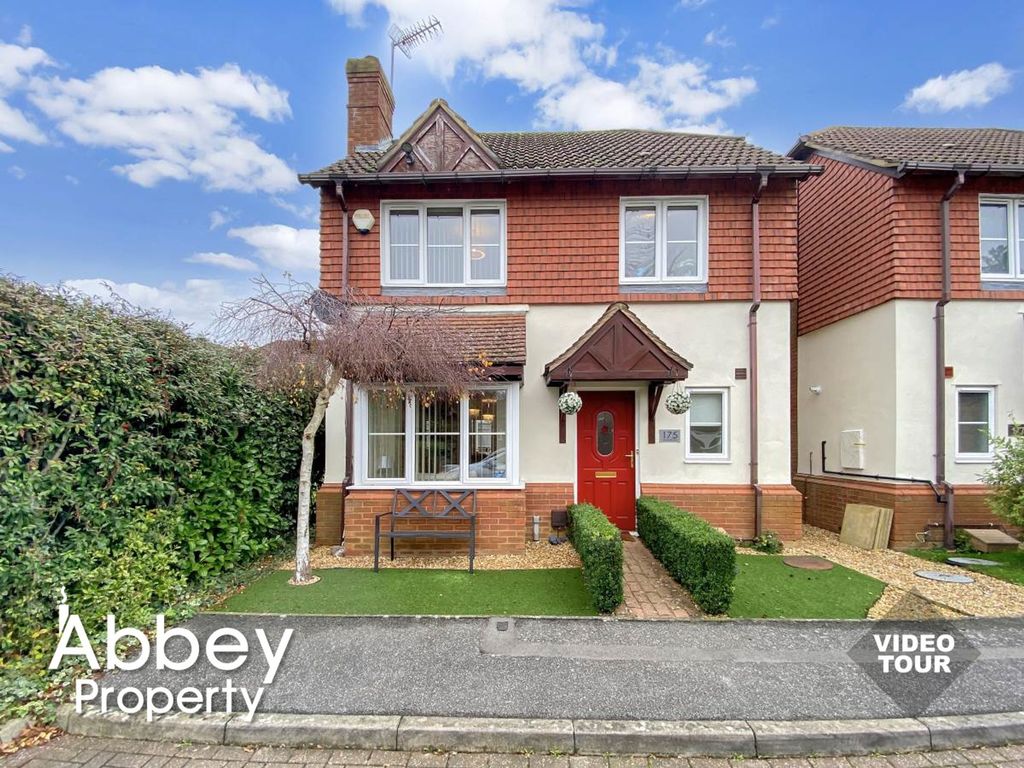 Property photo 2 of 18