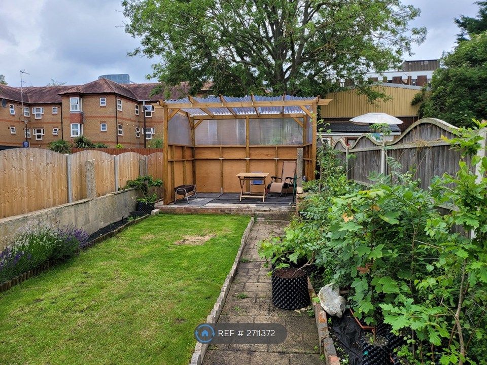 Property photo 3 of 13