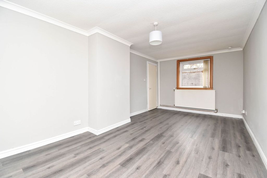 Property photo 3 of 12 Lounge/Dining Angle 2