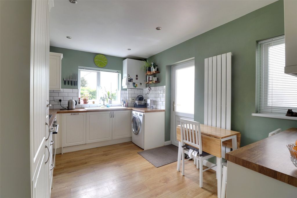 Property photo 3 of 21 Picture No. 08