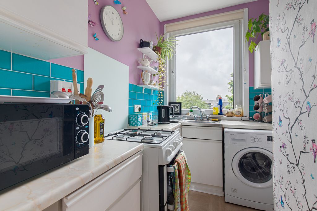 Property photo 2 of 15 Kitchen