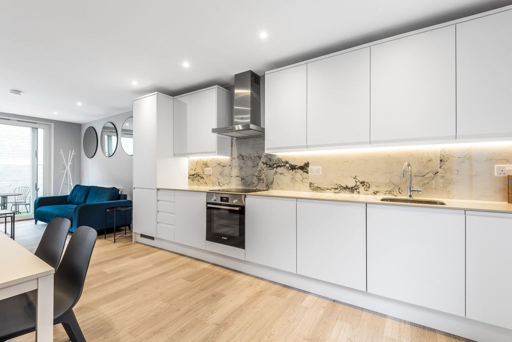 Property photo 1 of 12 778142 (4)