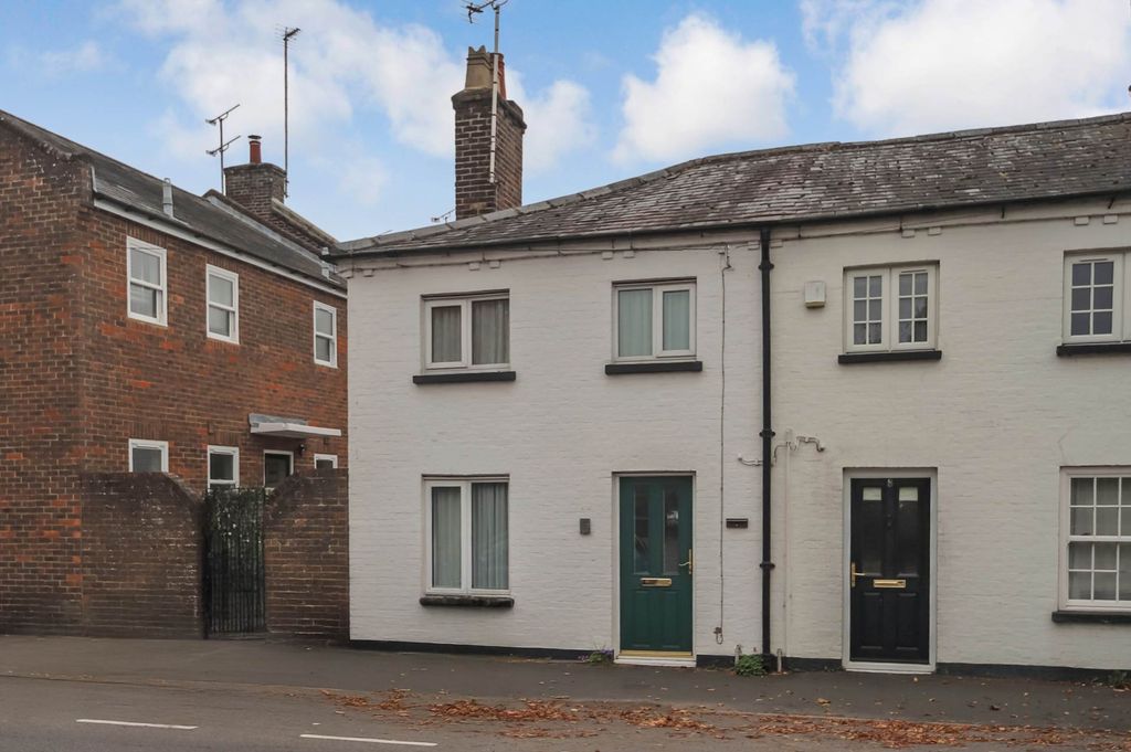 Property photo 1 of 24