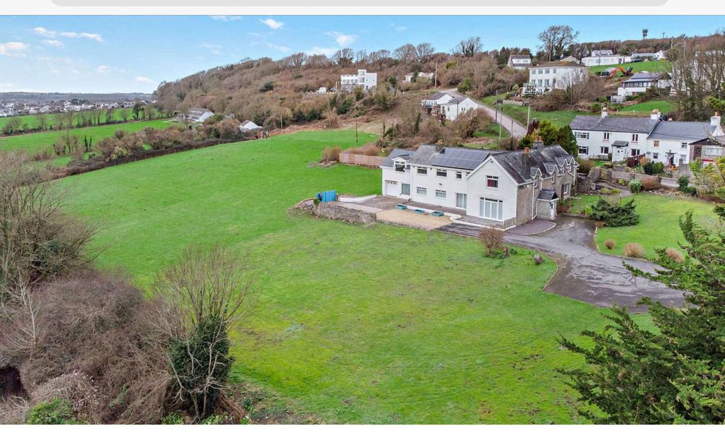 Property photo 1 of 37