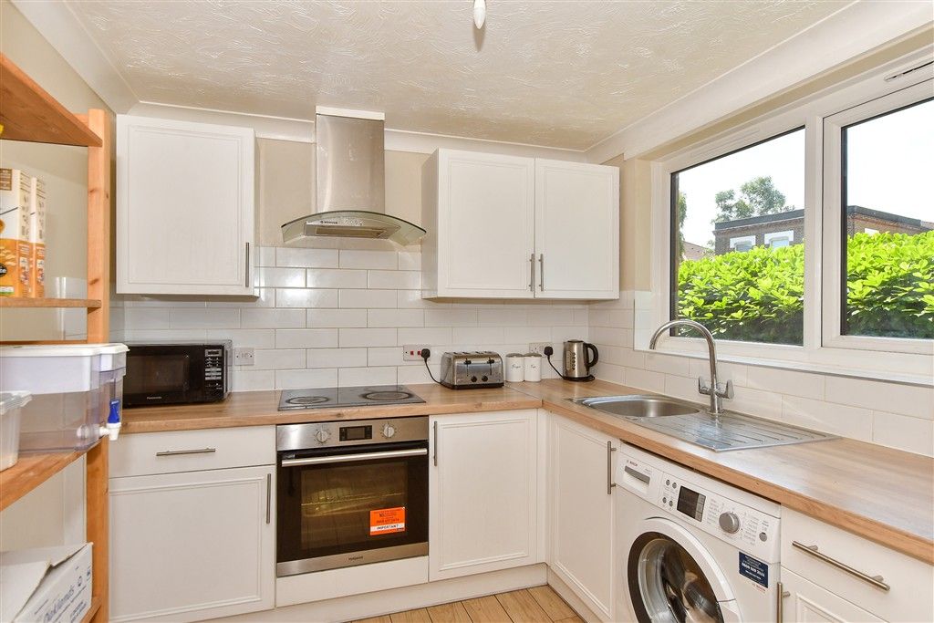 Property photo 1 of 12 Lounge/Diner