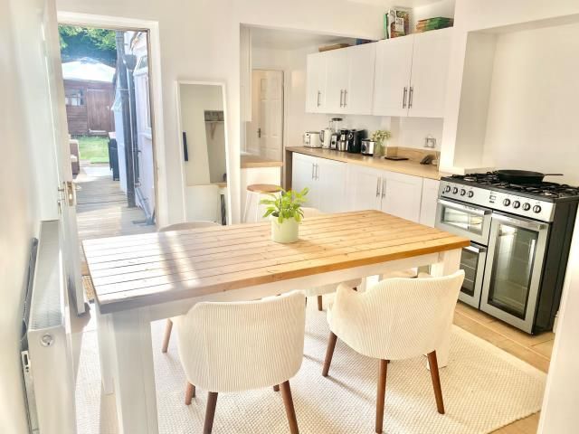 Property photo 3 of 13 Kitchen