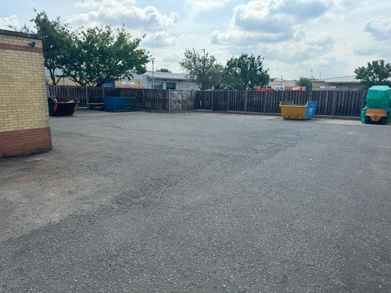 Property photo 2 of 4