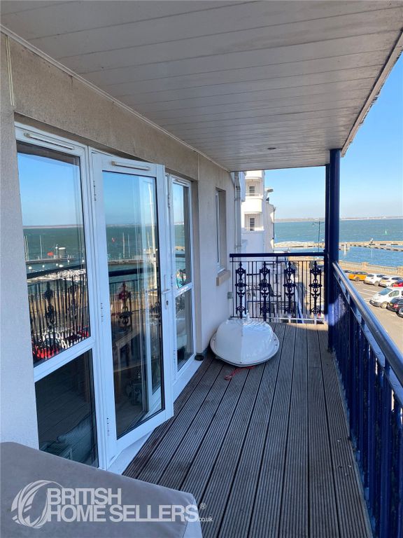 Property photo 3 of 19 Picture No. 05